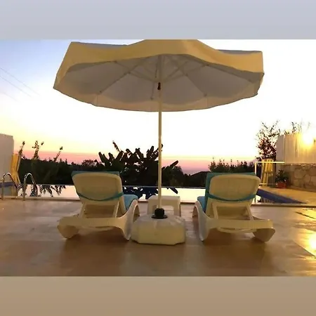 Oezge Villa Kas