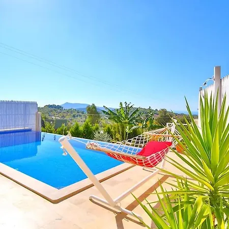 Villa Oezge
